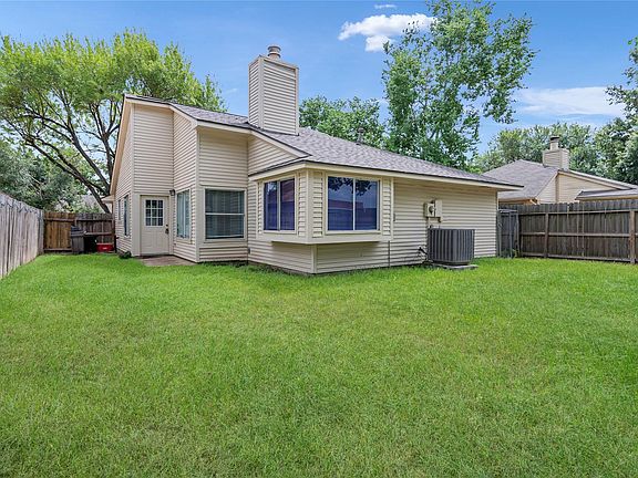4th image of 2527 Silver Trumpet Dr