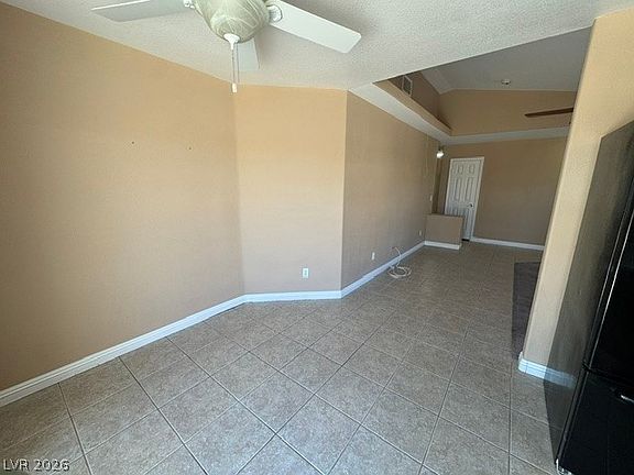 4th image of 7300 Young Doe Ave
