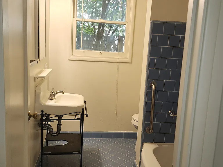 800 Vallejo Way — Photo 8