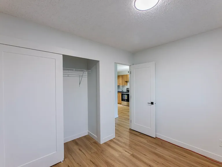 510 21st Ave SW — Photo 27