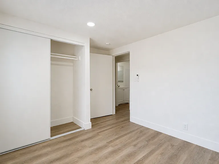 7752 Janet Ave — Photo 16