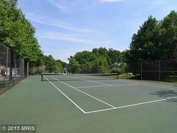 Community Tennis