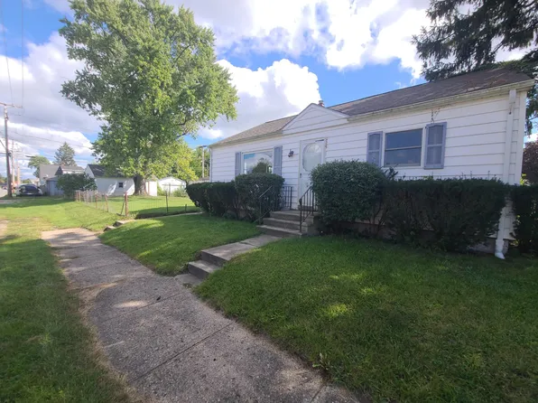 2102 S Scott St, South Bend, IN 46613