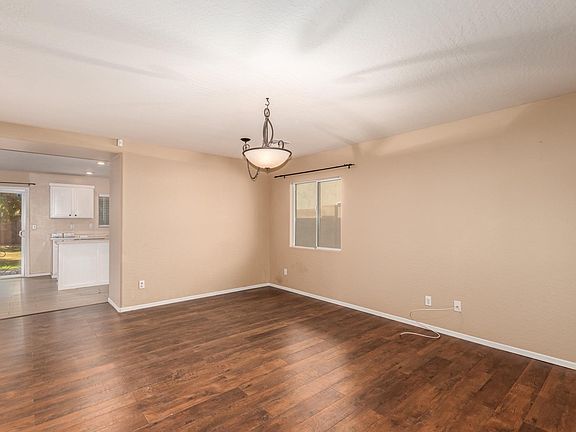 2nd image of 28134 N Crystal Ln