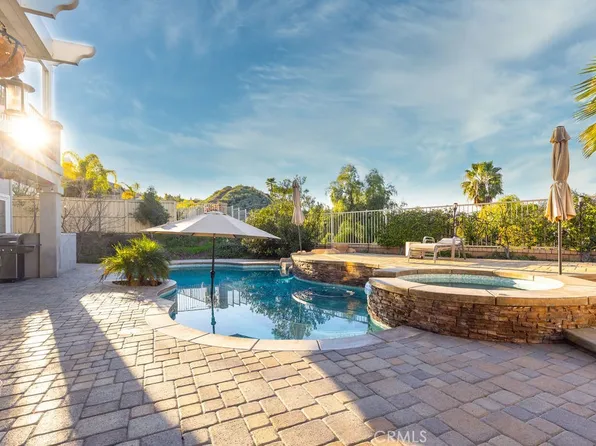 63 Volta Del Tintori St, Lake Elsinore, CA 92532