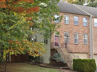 4232 Trumbo Ct, Fairfax, VA 22033