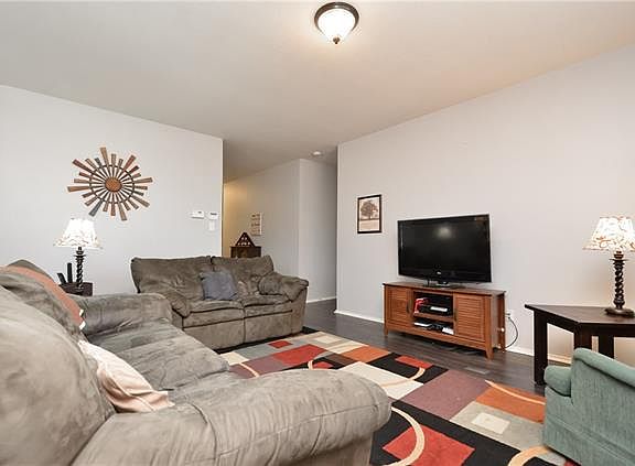 5th image of 2309 Briar Forest Dr