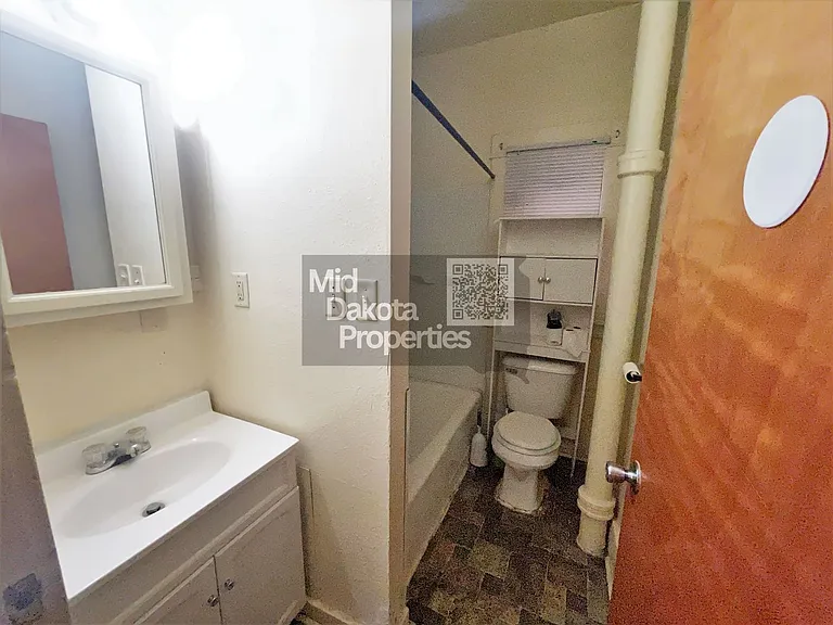 421 E 7th Ave — Photo 17