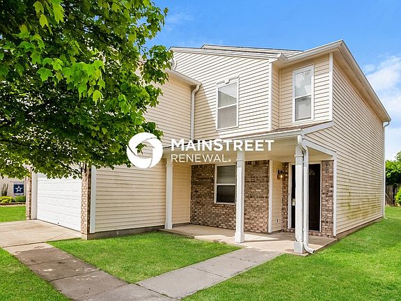 4th image of 1808 Feather Reed Ln