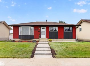 9836 169th St NW, Edmonton, AB T5P 3X4