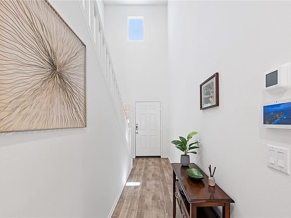 2nd image of 24277 Bay Laurel Ave