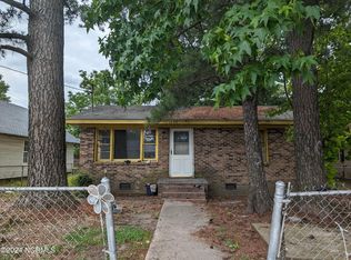 1203 Lincoln St SE, Wilson, NC 27893