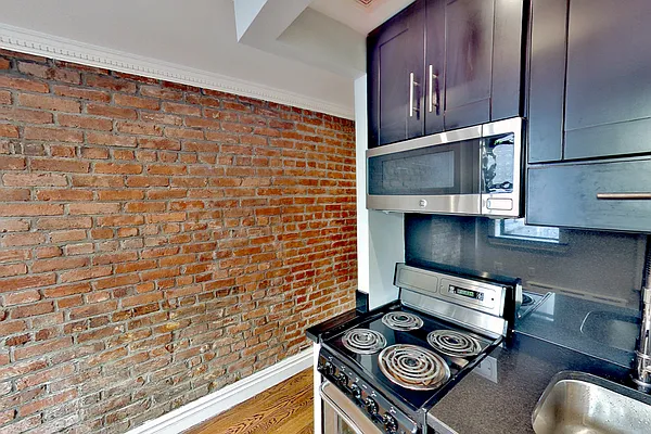 Rented by Centennial Properties NY | media 8