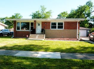 177 Terrace Dr, Chicago Heights, IL 60411