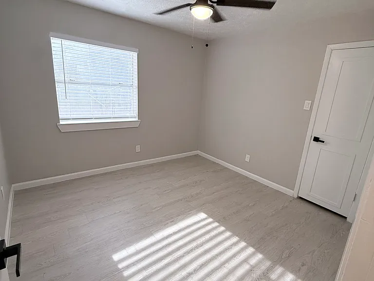 2799 E Ledbetter Dr #1901 — Photo 6