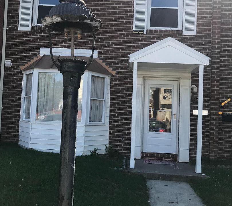 1st image of 8053 Community Dr