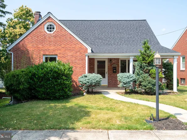 2512 Hoffer St, Harrisburg, PA 17103