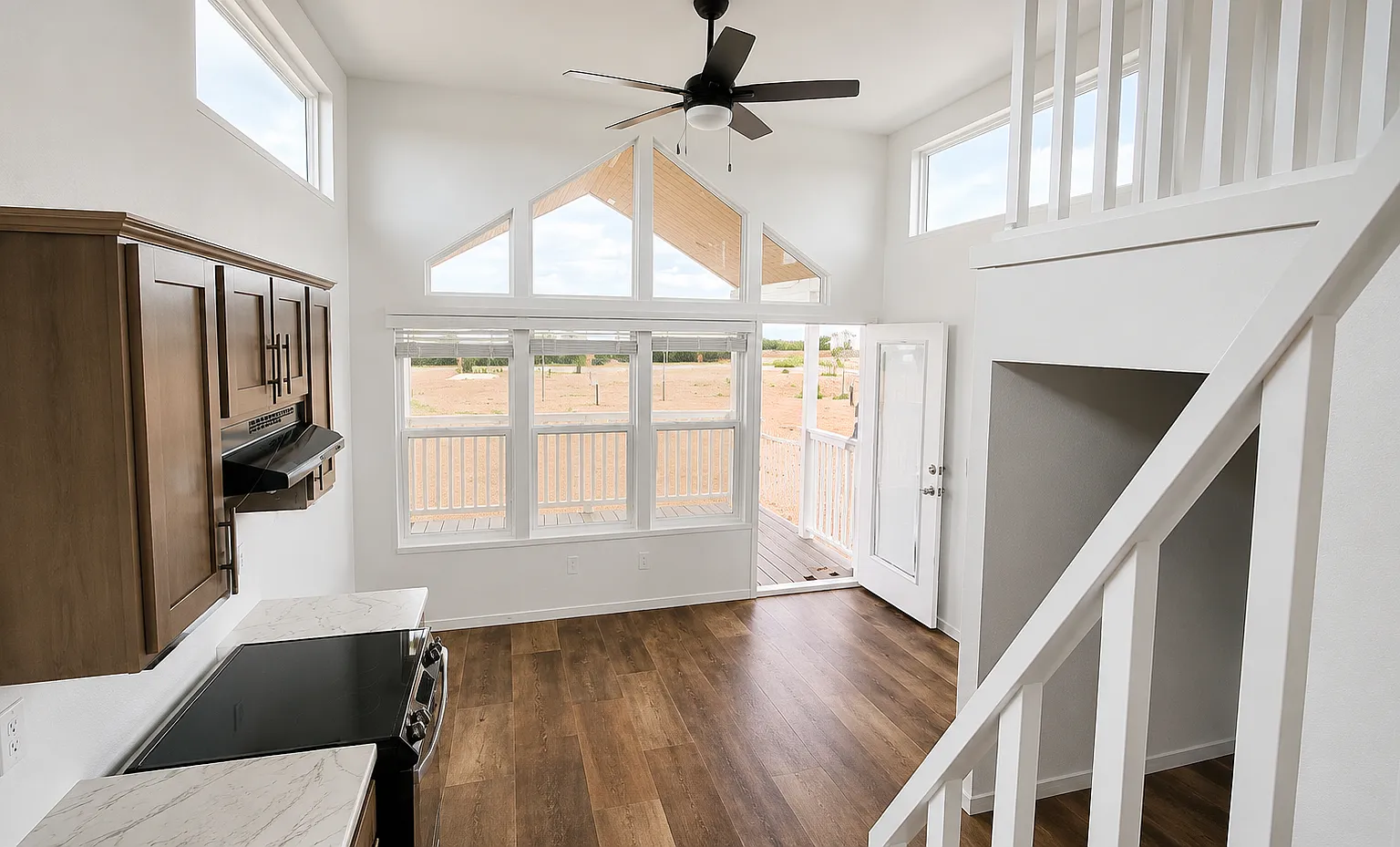 2 bed, 500 sqft, $1,450 — Photo 3