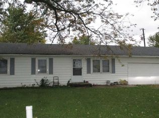 6335 W Division Line Rd, Delphi, IN 46923