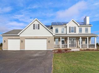 2408 Dakota Rdg, Johnsburg, IL 60051