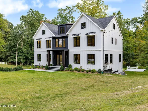 23 Laurel Rd, Stamford, CT 06903