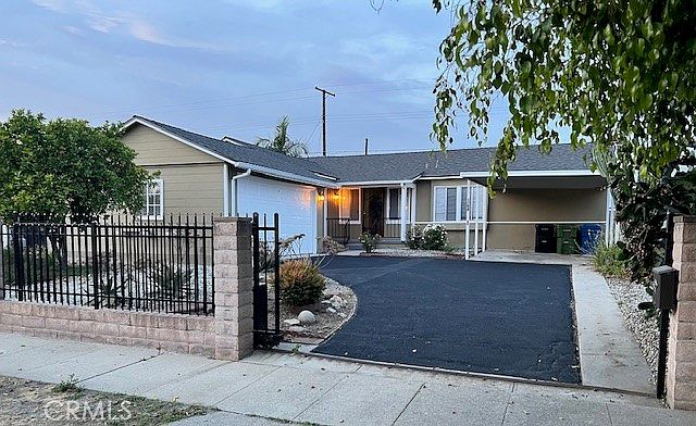 1st image of 9454 Woodale Ave
