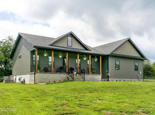 138 Perry Creek Dr, Crossville, TN 38572
