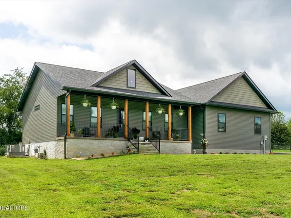138 Perry Creek Dr, Crossville, TN 38572