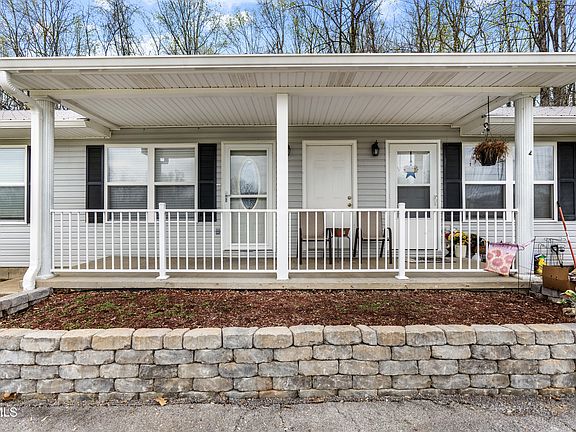 3rd image of 377 Bandy Rd