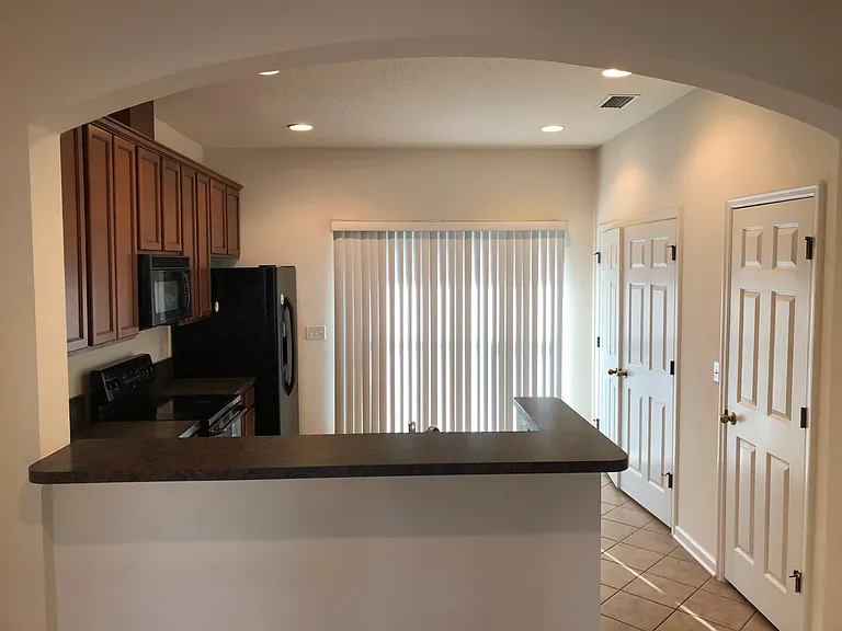 13014 Sunset Lake Dr — Photo 8