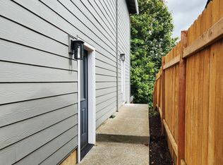 1032 SE Regan Hill Loop, Estacada, OR 97023