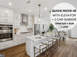 956 Riverplace Dr #2, Conshohocken, PA 19428