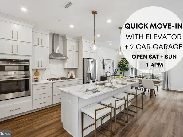 956 Riverplace Dr #2, Conshohocken, PA 19428