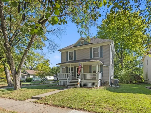 587 W Loula St, Olathe, KS 66061
