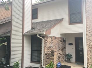 21 Gittiban Pl, Pantego, TX 76013