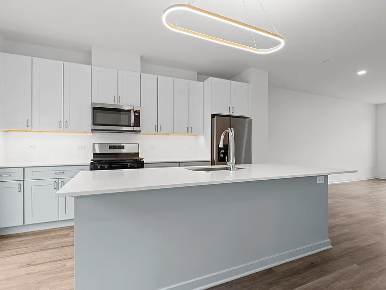 103 Crystal Lake Ave #D — Photo 4