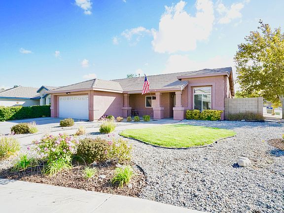 3rd image of 37348 Rockie Ln