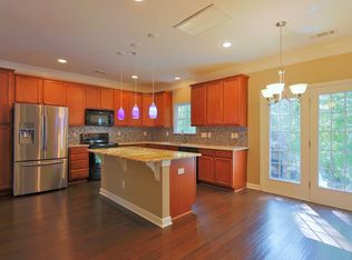 146 S Cromwell Dr, Mooresville, NC 28115