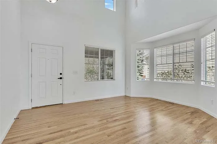106 Blue Stem St — Photo 3