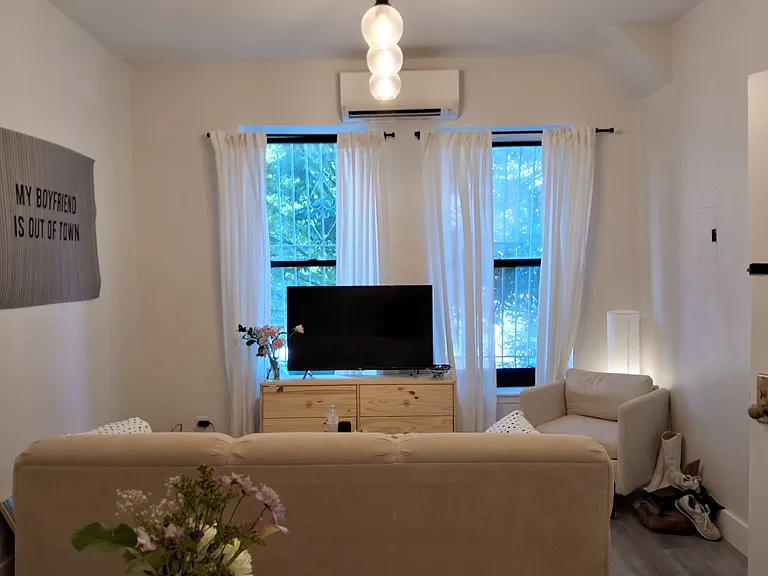 320 Throop Ave #2 — Photo 16