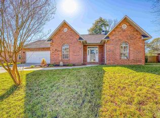 505 Turnberry Rd, Cantonment, FL 32533