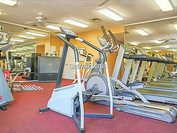 5th image of 75 N Valle Verde Dr APT 224