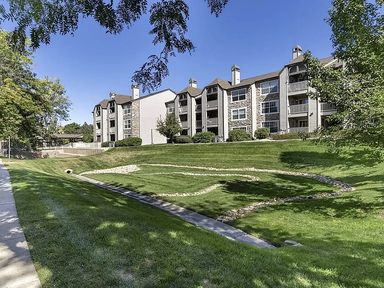 9130 E Arbor Cir #L — Photo 11