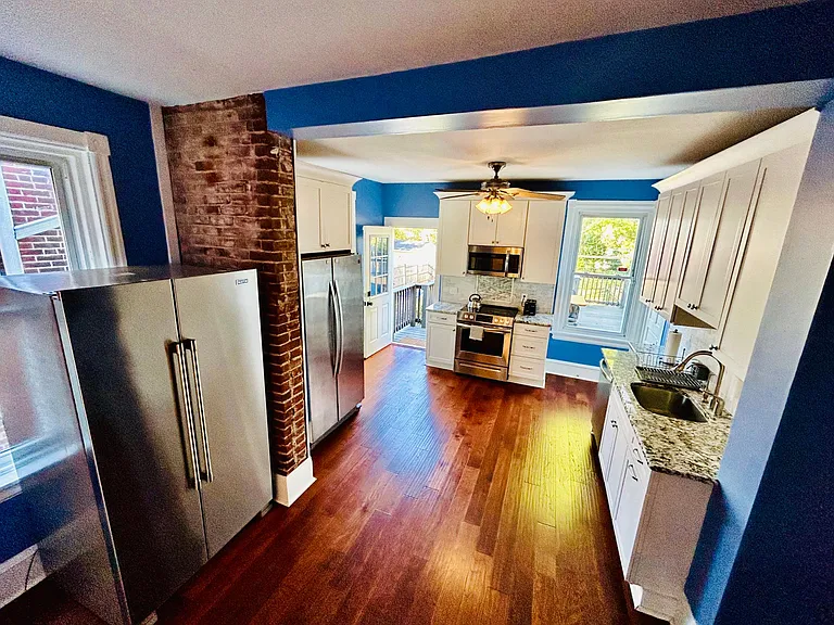 1603 W 13th St — Photo 4