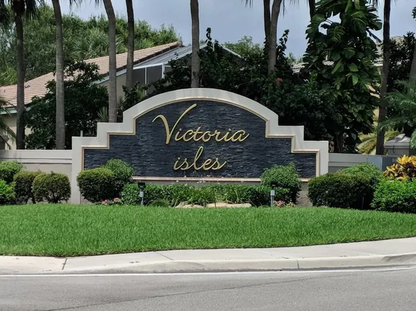 4814 NW 58th Mnr, Pompano Beach, FL 33073