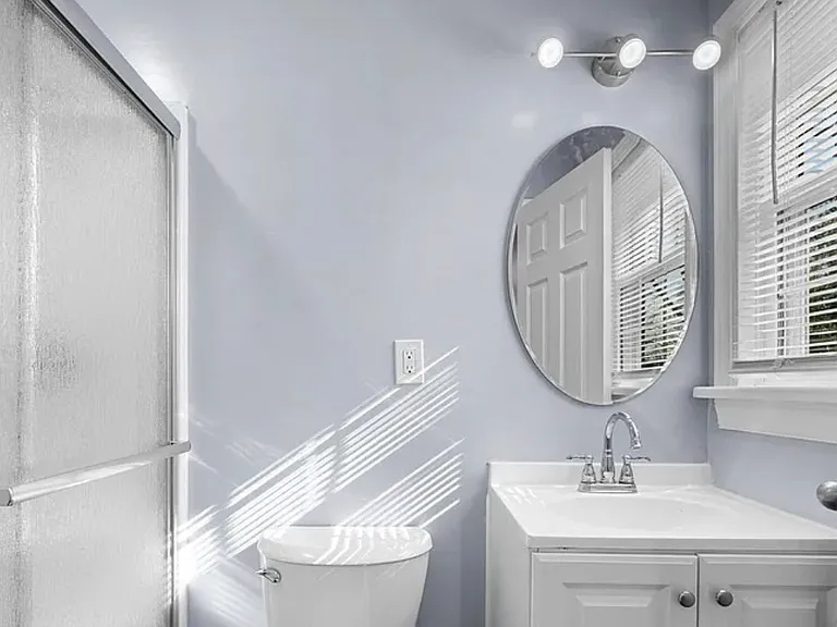 225 Brevard St — Photo 8
