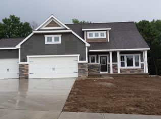 702 Stepping Stone Dr, Byron Center, MI 49315