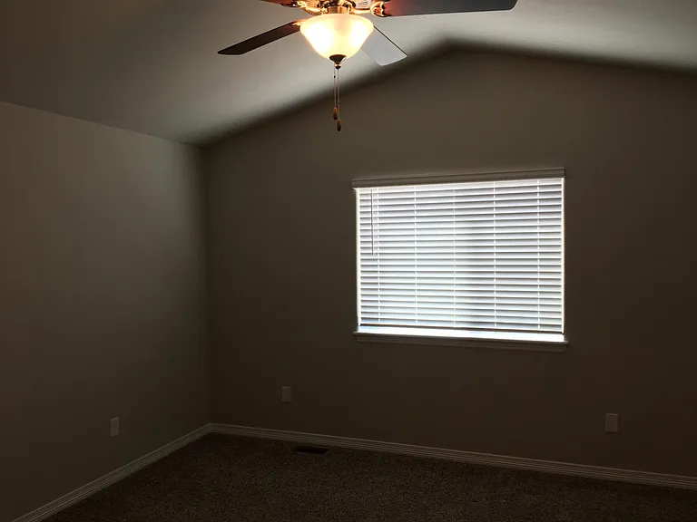 11125 Rockcastle Dr — Photo 9