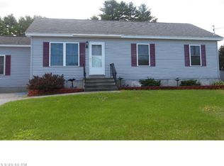 9 Morse Brook St, Paris, ME 04281