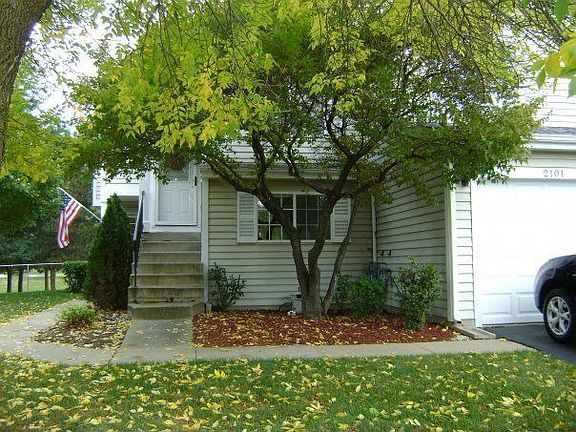 3rd image of 2101 Southwind Cir
